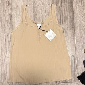Ava & Viv Women's Tan Button-Front Tank Top